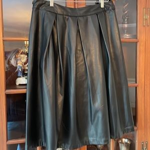 Whowhatwear Black Faux Leather Pleated Skirt Size 14 EOC